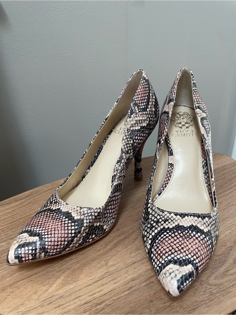 Vince Camuto Pink and Black Snakeskin Pointed-Toe Pumps “Aparla”